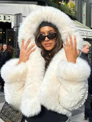 Kylie Kürk Manto