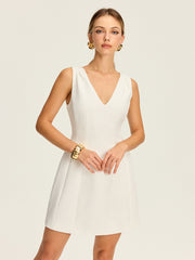 V Yaka Pileli Mini Elbise