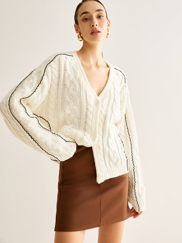 Kontrast Bağlamalı Düğmeli Hırka