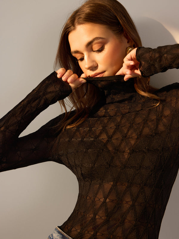 Marul Kenarlı Yarı Şeffaf Dokulu Eşofman