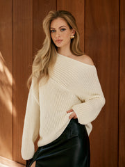 Asimetrik Yakalı Sweatshirt