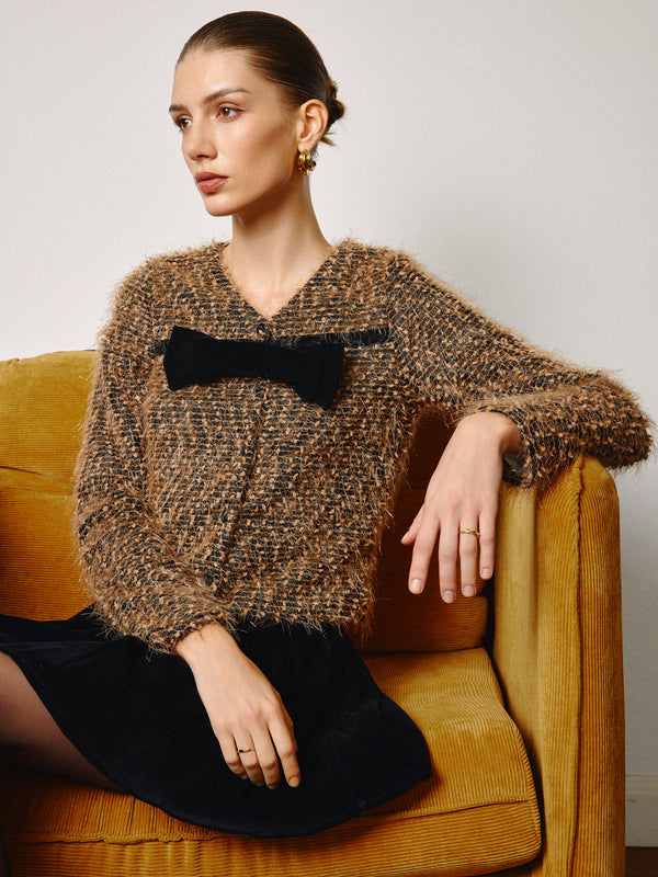 Fiyonk Dekor Ters Kısa Bluz