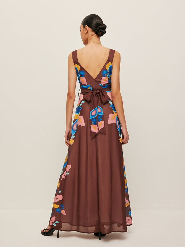 V-Sırt Fiyonk Detaylı Baskılı Elbise