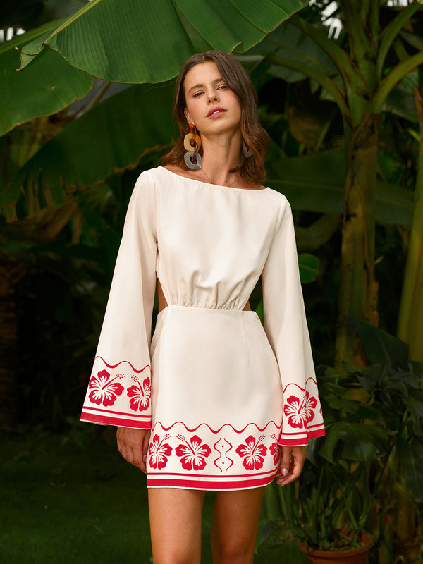 Çiçek İşlemeli Sırtı Açık Bağcıklı Elbise