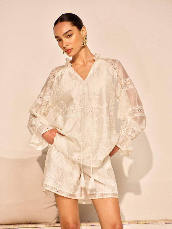 Nakış Detaylı Uzun Kollu Şort Takımı