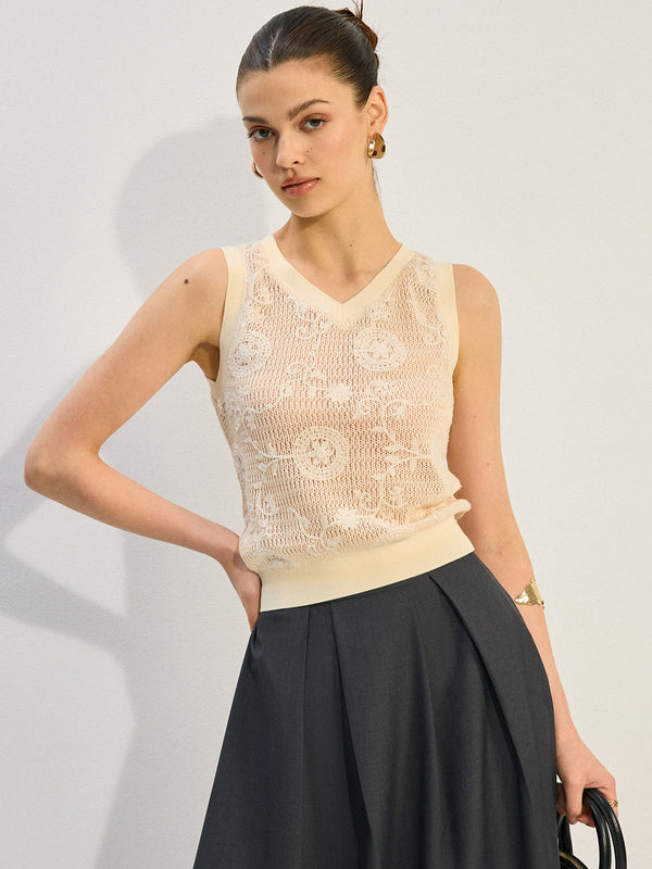 Yarı Şeffaf Ribanalı V Yaka Örgü Yelek