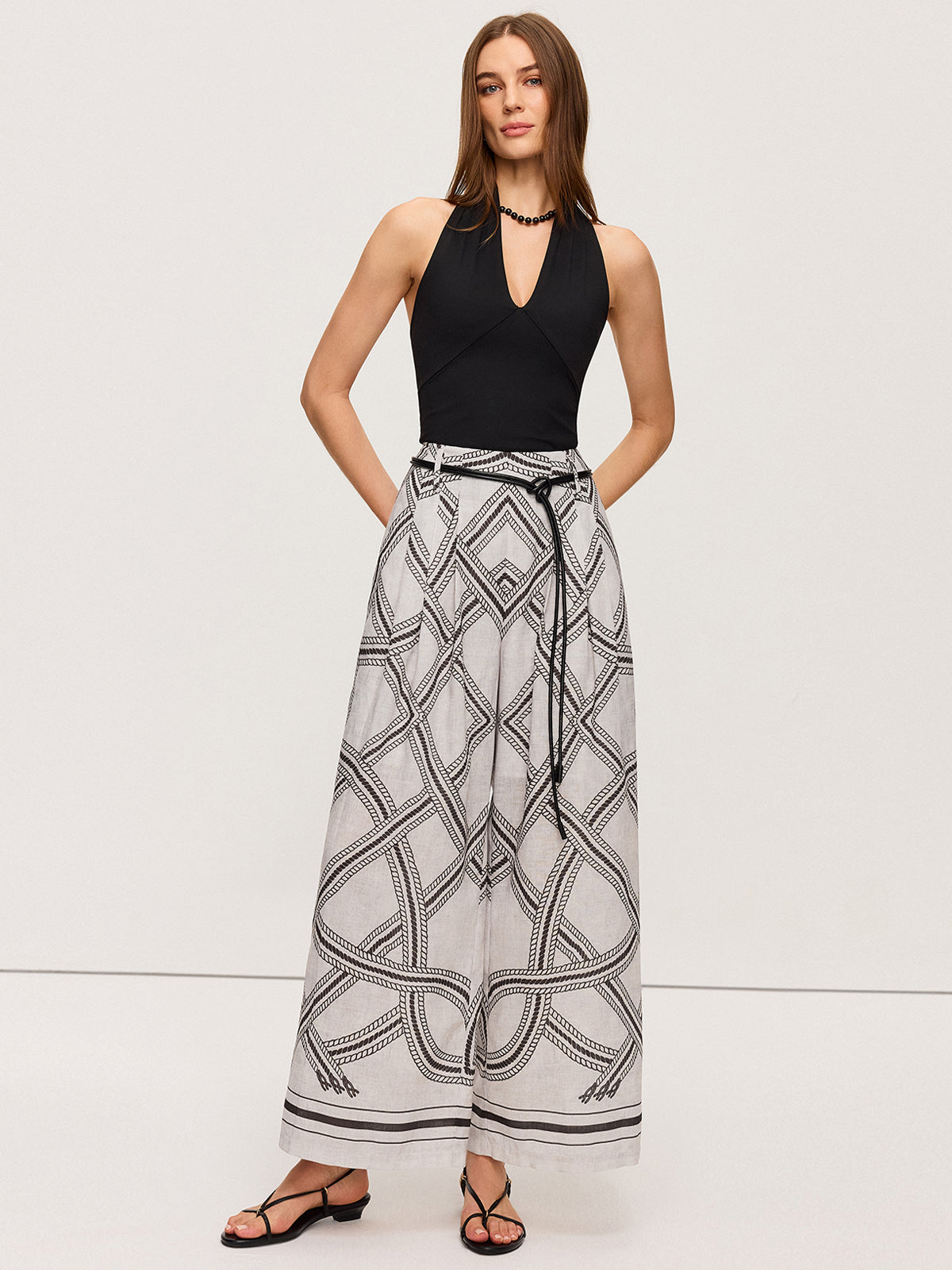 Geometrik Desenli Kemerli Geniş Paça Pantolon