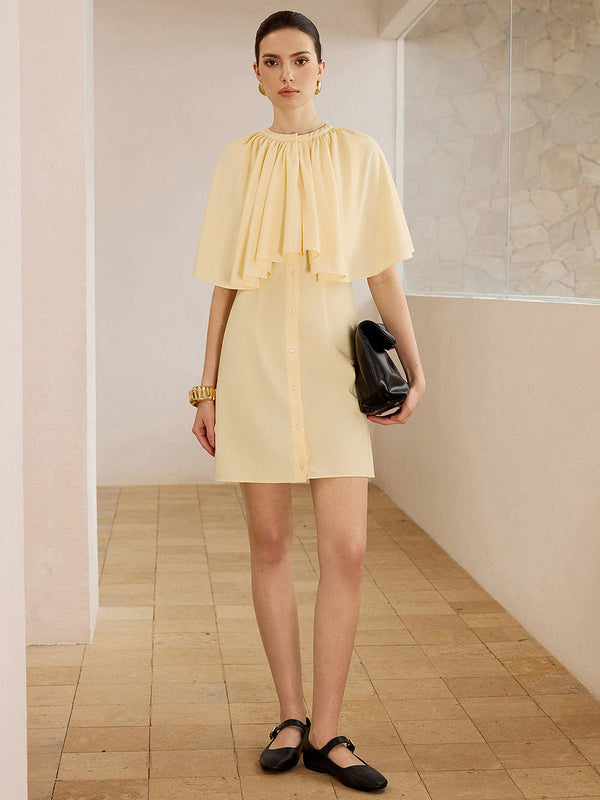 Pelerin Kollu Önü Düğmeli Mini Elbise